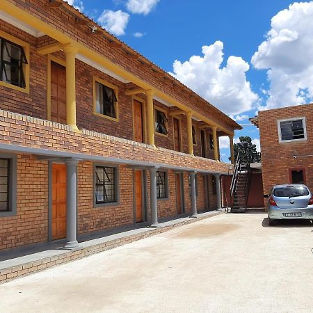 Elson Lodge K1 Katlehong Екстер'єр фото