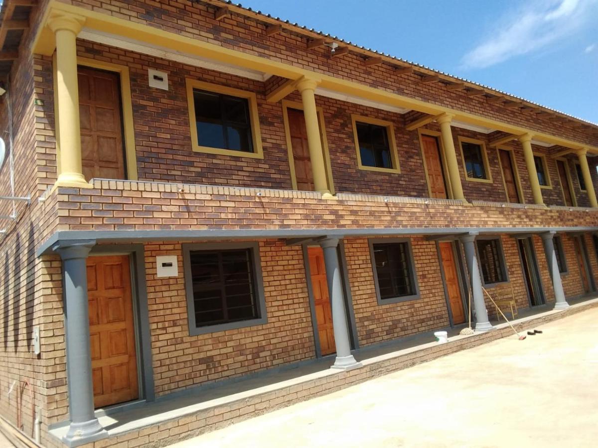 Elson Lodge K1 Katlehong Екстер'єр фото